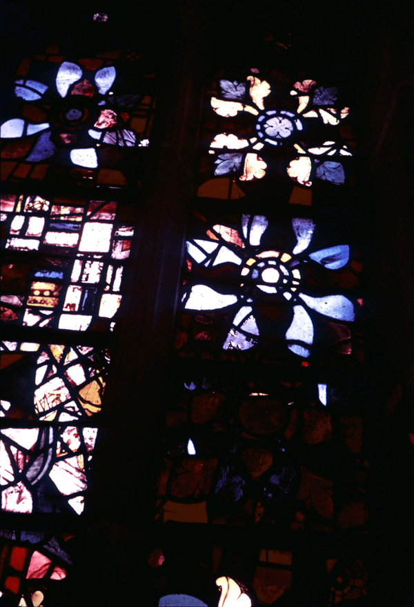Transept, north, rose lancet detail