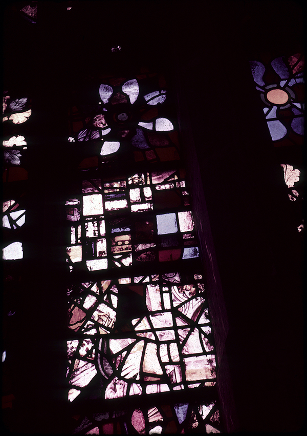 Transept, north, rose lancet, detail