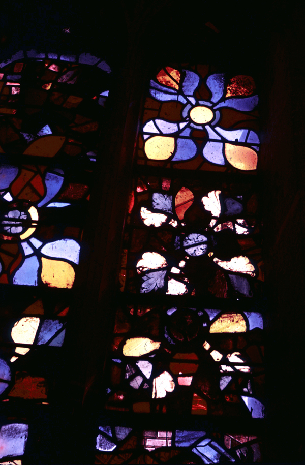 Transept, north, rose lancet, detail