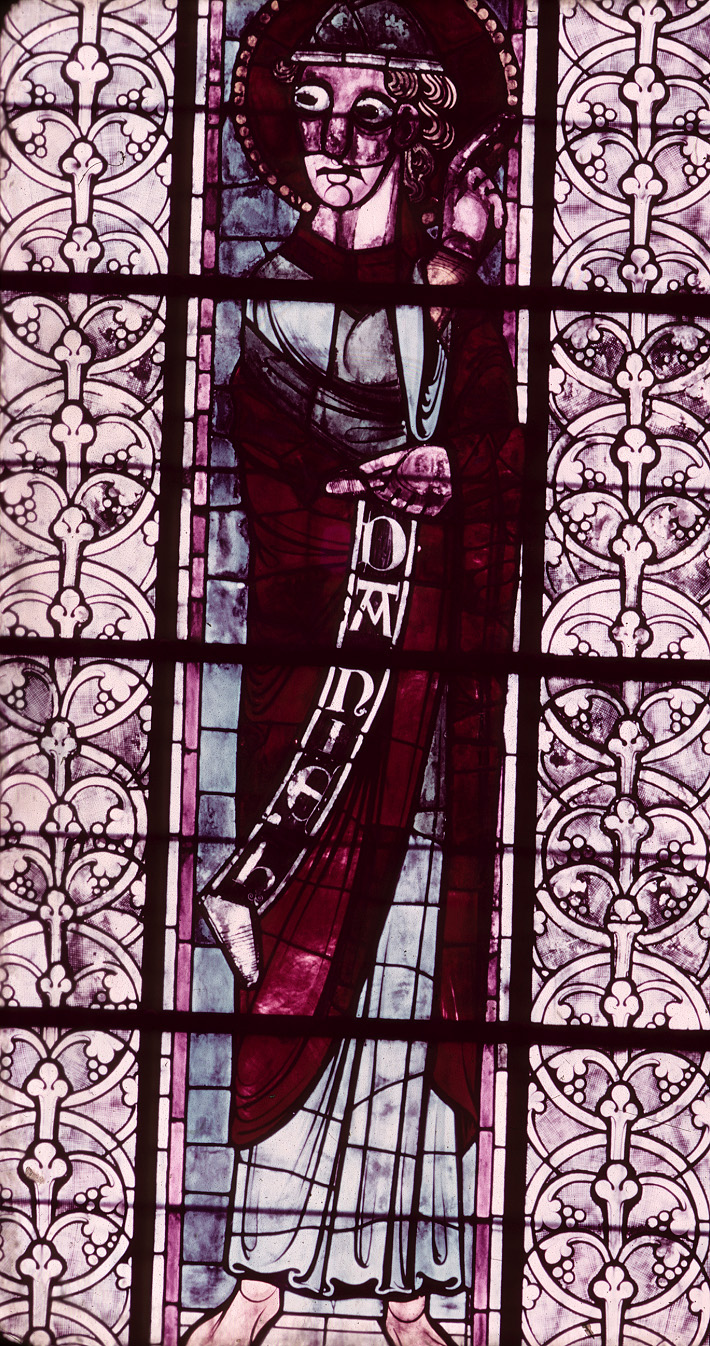 Choir, northeast wall, clerestory, detail
