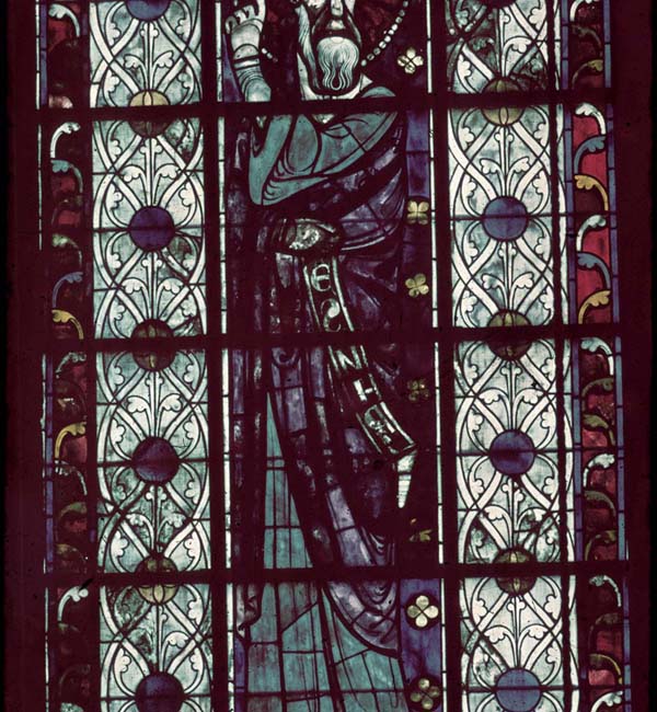 Choir, southeast wall, clerestory, detail