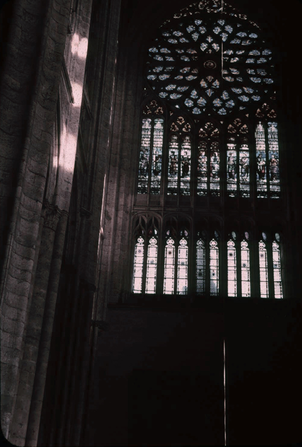 Transept, north, rose