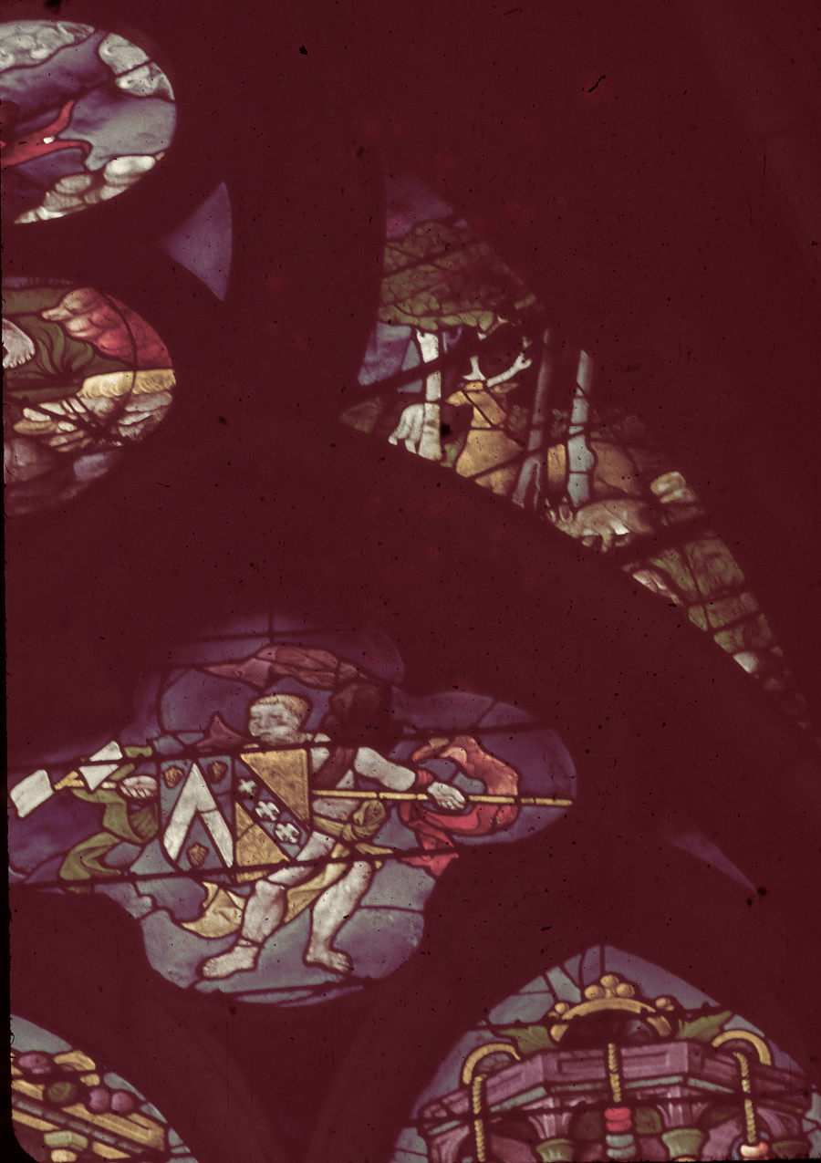 Nave, south, aisle bay window 3, quatrefoil above lancets 3 and 4