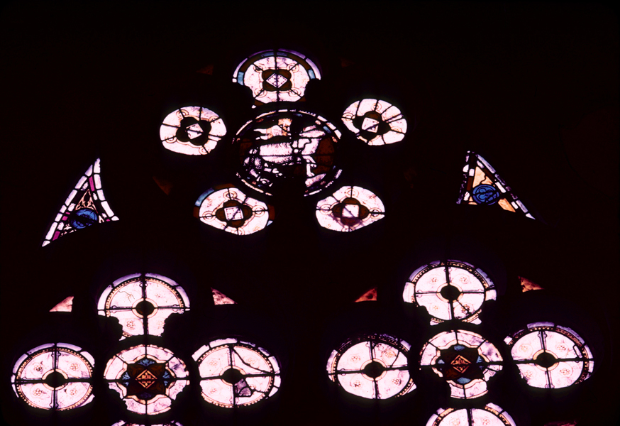 Chapel, St.-Piat, window 2, top