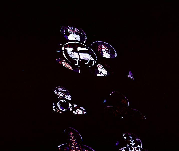 Choir, window J9, rose (Corpus: Bay 202 [121])