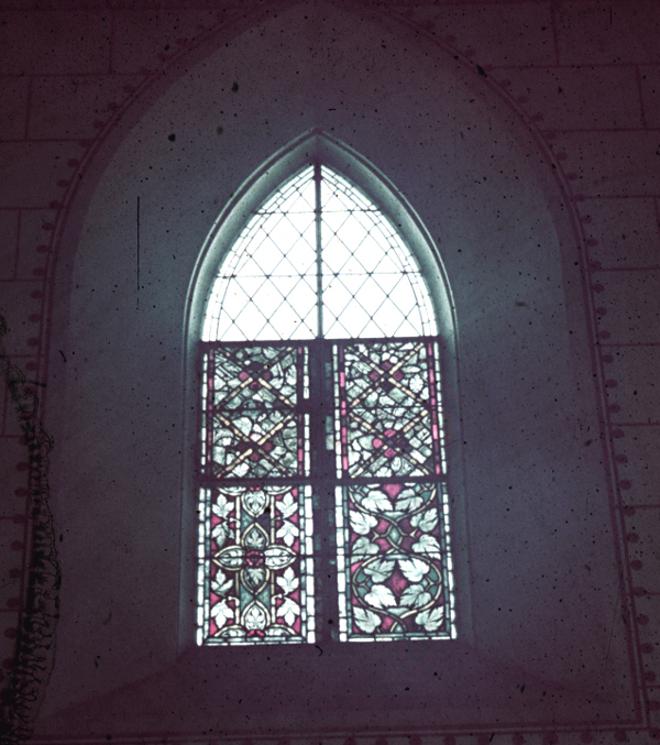 Window 10 A, full