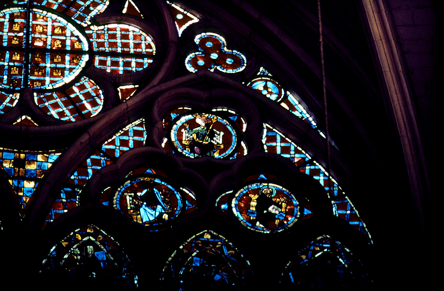 Choir, window 5, section 3R