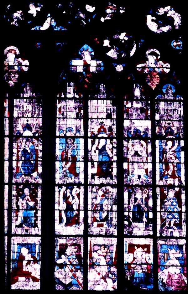 Choir, north rose (North Transept)