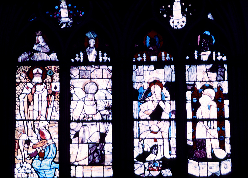 Transept, window O