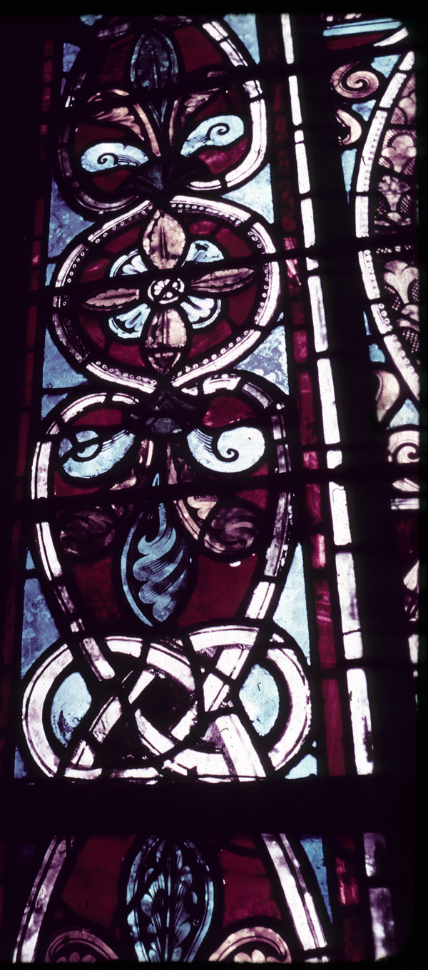 Window Y, border detail