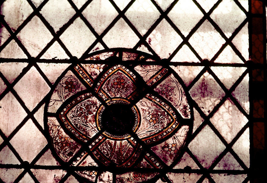 Crypt, west grisaille