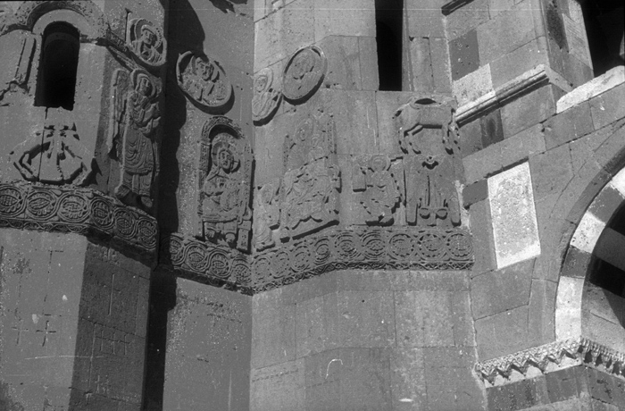 Millet No.: 2.A9.10 - Exterior, south 