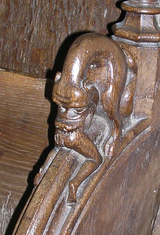https://ima.princeton.edu/images/misericordia//france/ebfsaintpoldeleonca-016a2.JPG