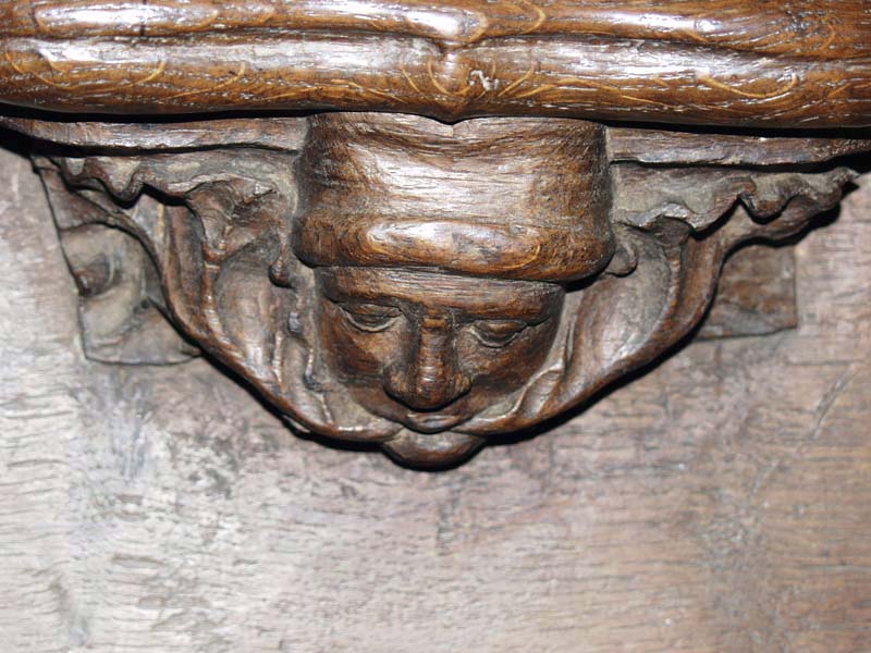 https://ima.princeton.edu/images/misericordia//france/ebfsaintpoldeleonca-039a.JPG