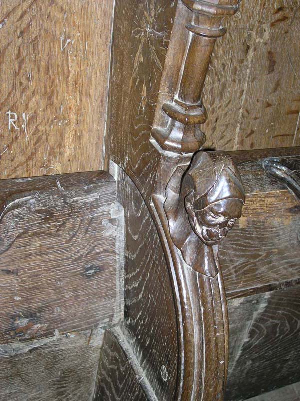 https://ima.princeton.edu/images/misericordia//france/ebfsaintpoldeleonca-046.JPG