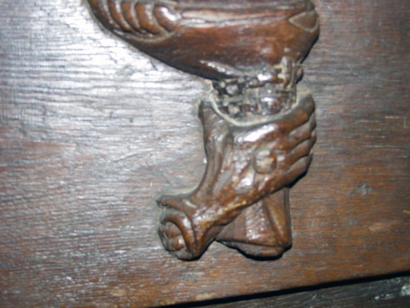 Hand and Foot, misericord, Breisach am Rhein, Sankt Stephan.