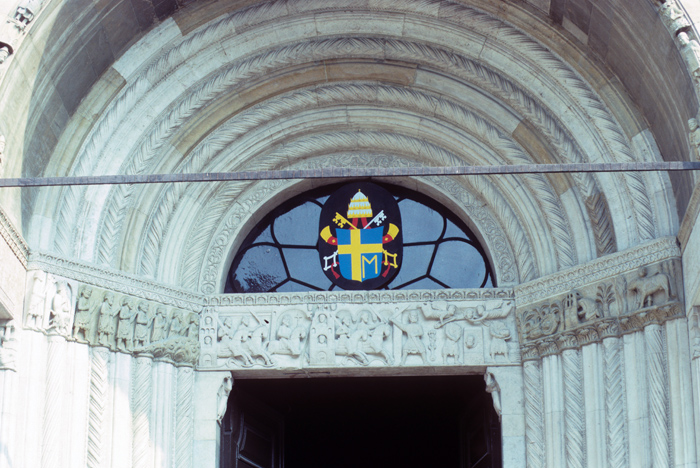 https://ima.princeton.edu/images/romanesquedb/cr.000697.jpg