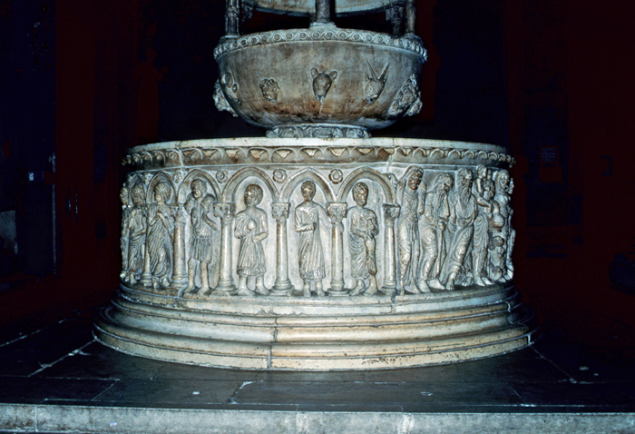 https://ima.princeton.edu/images/romanesquedb/cr.000947.jpg