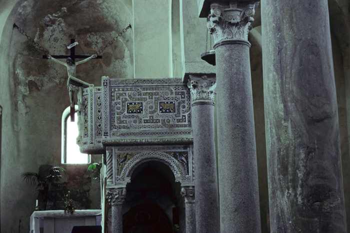 https://ima.princeton.edu/images/romanesquedb/cr.001048.jpg