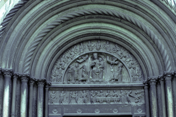 https://ima.princeton.edu/images/romanesquedb/cr.001267.jpg