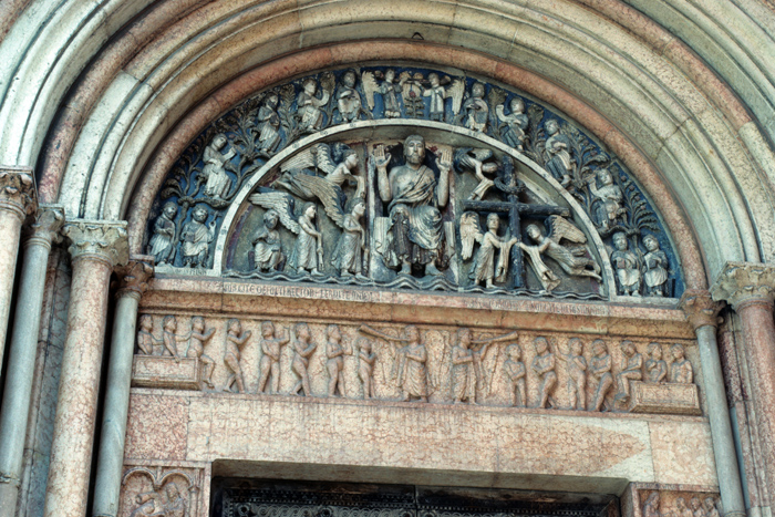 https://ima.princeton.edu/images/romanesquedb/cr.001268.jpg