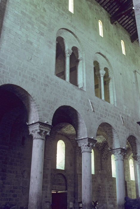 https://ima.princeton.edu/images/romanesquedb/cr.001360.jpg
