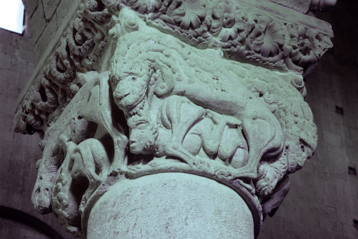 https://ima.princeton.edu/images/romanesquedb/cr.001373.jpg