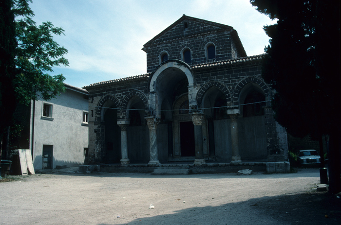 https://ima.princeton.edu/images/romanesquedb/cr.001377.jpg
