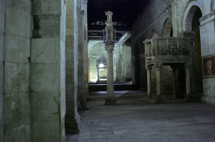 https://ima.princeton.edu/images/romanesquedb/cr.001457.jpg