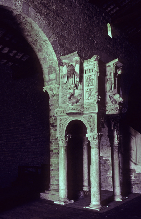 https://ima.princeton.edu/images/romanesquedb/cr.001599.jpg