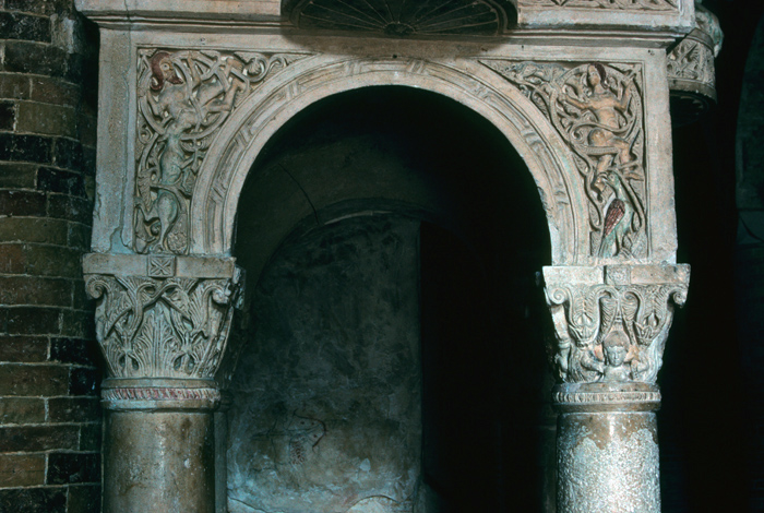 https://ima.princeton.edu/images/romanesquedb/cr.001618.jpg