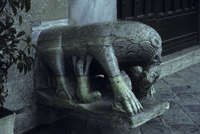 https://ima.princeton.edu/images/romanesquedb/cr.001645.jpg