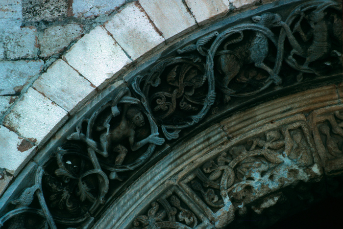 https://ima.princeton.edu/images/romanesquedb/cr.001783.jpg