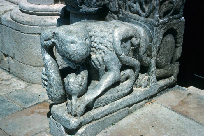 https://ima.princeton.edu/images/romanesquedb/cr.001790.jpg