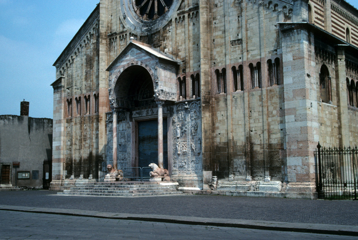 https://ima.princeton.edu/images/romanesquedb/cr.001839.jpg