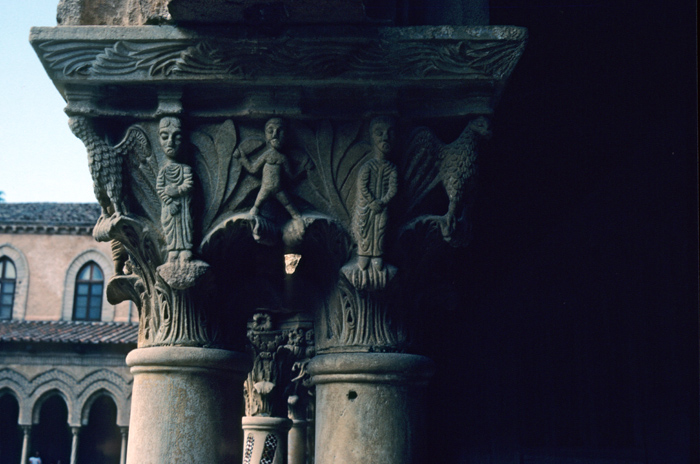 https://ima.princeton.edu/images/romanesquedb/cr.001890.jpg