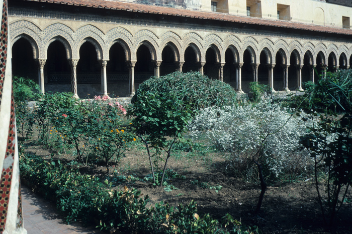 https://ima.princeton.edu/images/romanesquedb/cr.001891.jpg