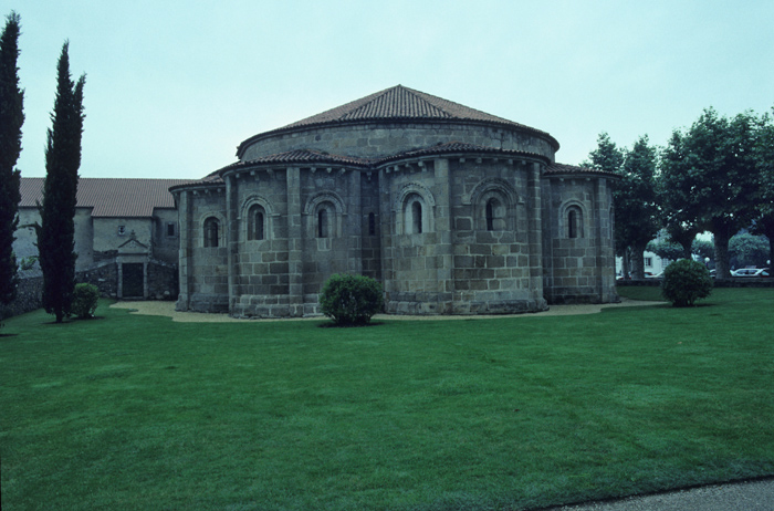 https://ima.princeton.edu/images/romanesquedb/cr.002002.jpg