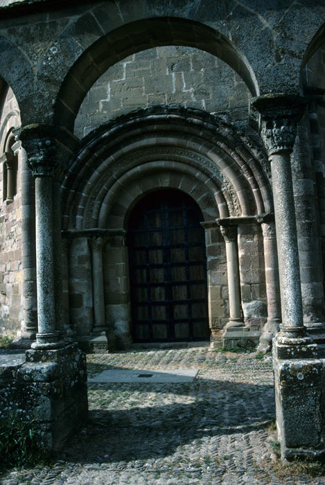 https://ima.princeton.edu/images/romanesquedb/cr.002142.jpg