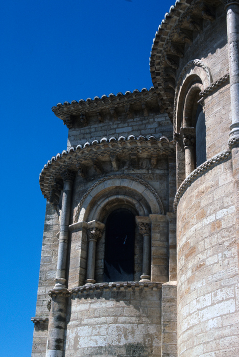https://ima.princeton.edu/images/romanesquedb/cr.002159.jpg