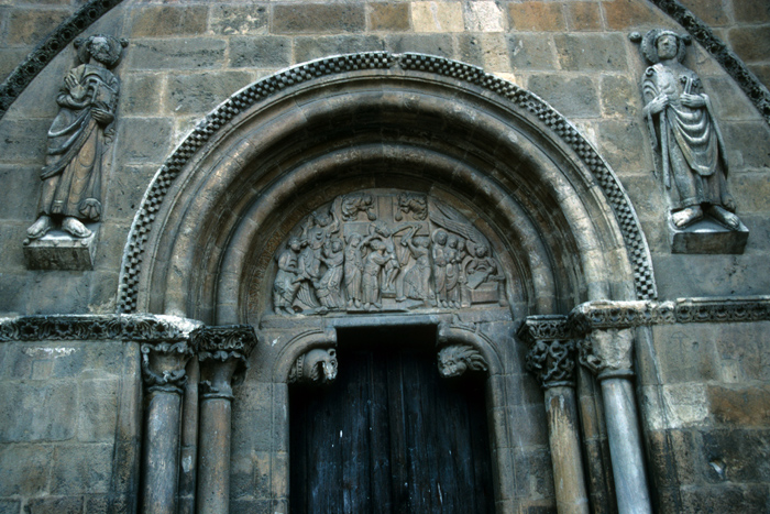 https://ima.princeton.edu/images/romanesquedb/cr.002270.jpg