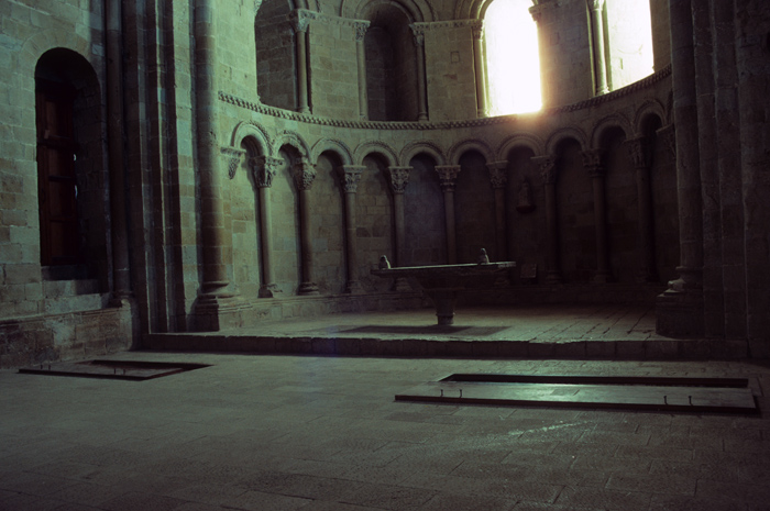 https://ima.princeton.edu/images/romanesquedb/cr.002309.jpg