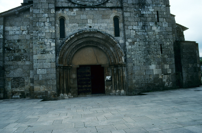 https://ima.princeton.edu/images/romanesquedb/cr.002322.jpg