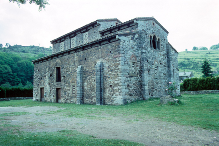 https://ima.princeton.edu/images/romanesquedb/cr.002383.jpg
