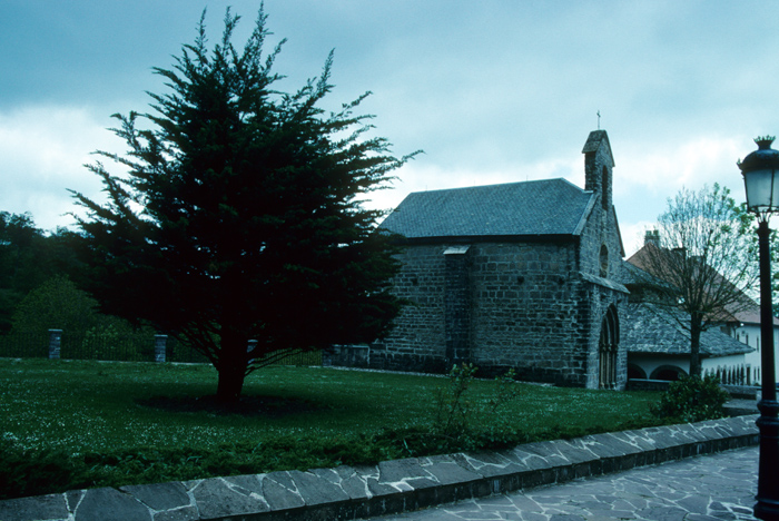 https://ima.princeton.edu/images/romanesquedb/cr.002414.jpg