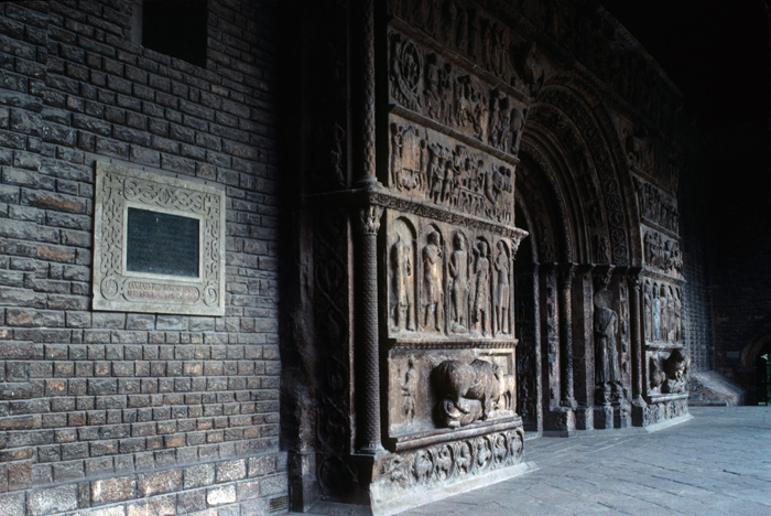 https://ima.princeton.edu/images/romanesquedb/cr.002445.jpg