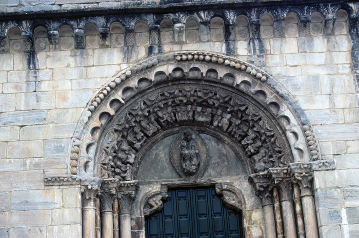 https://ima.princeton.edu/images/romanesquedb/cr.002458.jpg