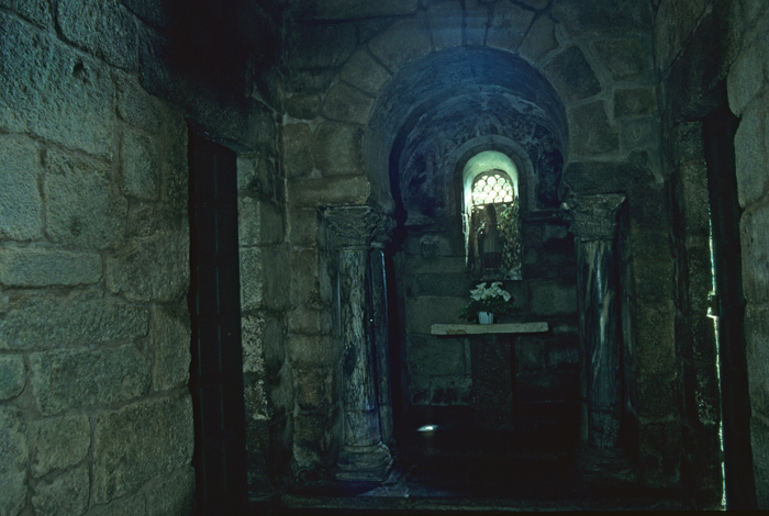 https://ima.princeton.edu/images/romanesquedb/cr.002570.jpg