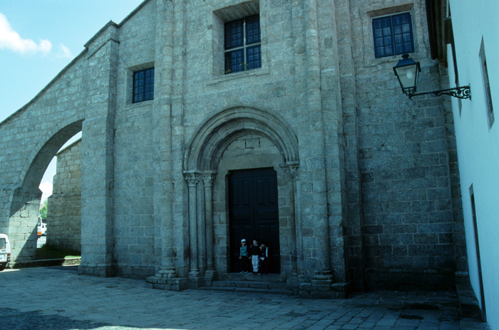 https://ima.princeton.edu/images/romanesquedb/cr.002613.jpg