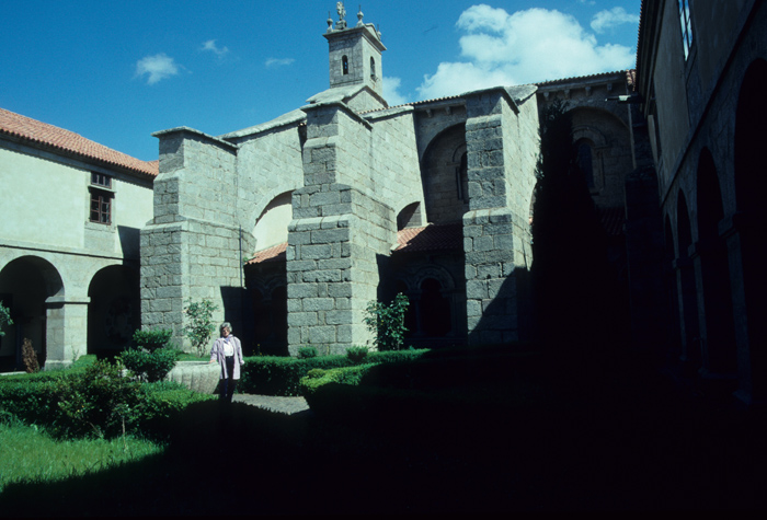 https://ima.princeton.edu/images/romanesquedb/cr.002614.jpg